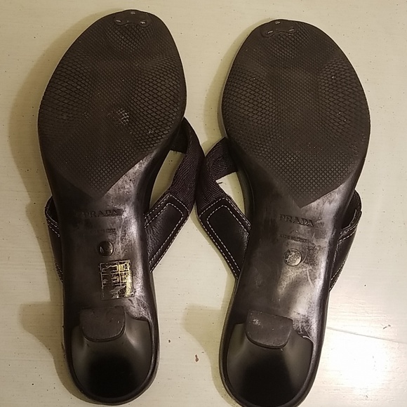 AUTHENTIC PRADA SANDALS - Picture 5 of 8